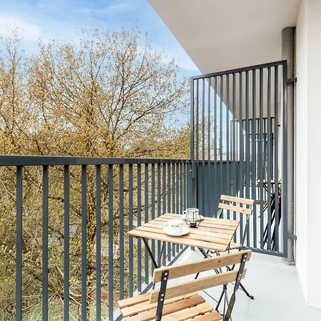 Foothill Apartment